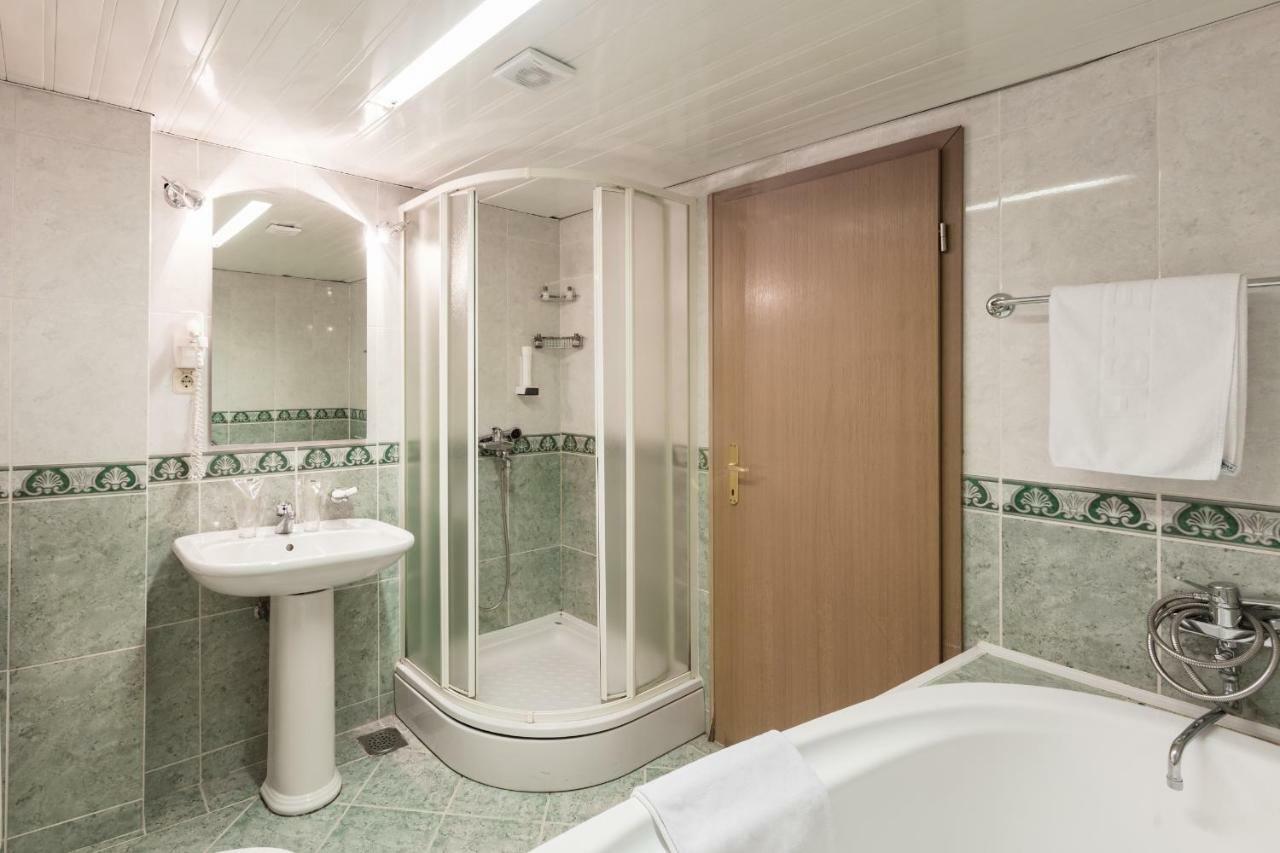 Hotel Bistra, Resort Mavrovo Luaran gambar