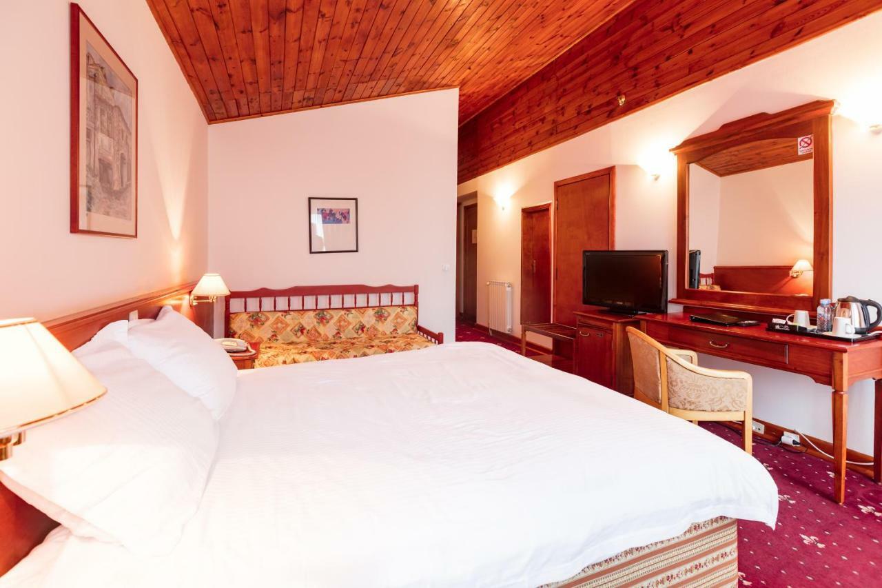 Hotel Bistra, Resort Mavrovo Luaran gambar